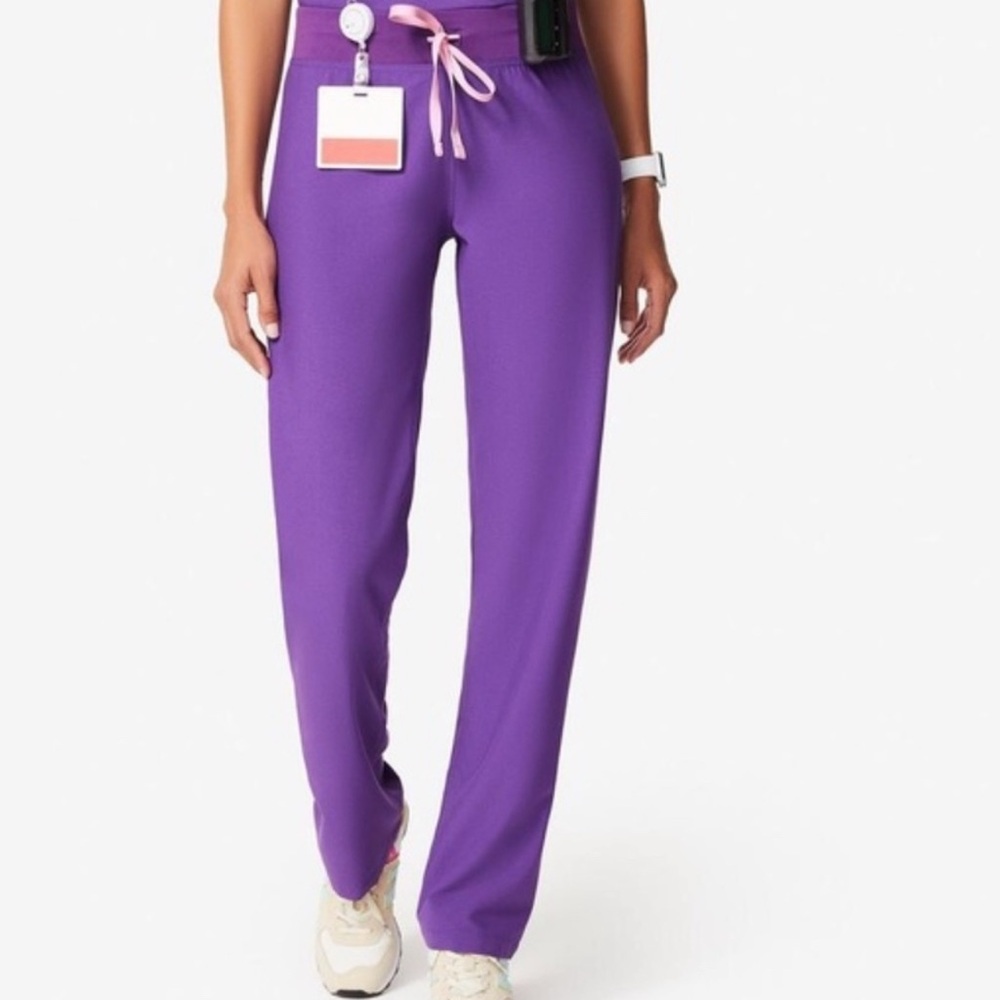 Like New,  No Flaws Figs Ultraviolet Livingston Pants
Size : Large Tall